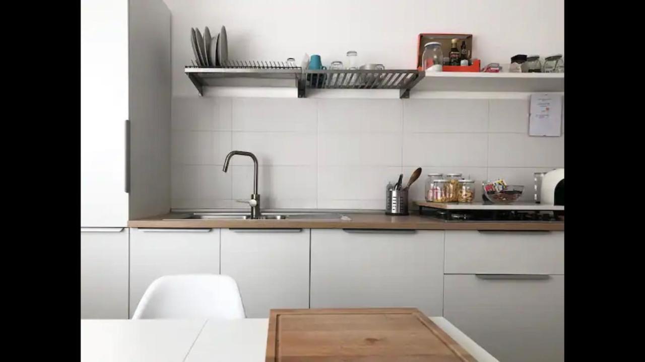 Italien Chic, Camera Con Bagni Condivisi バーリ エクステリア 写真